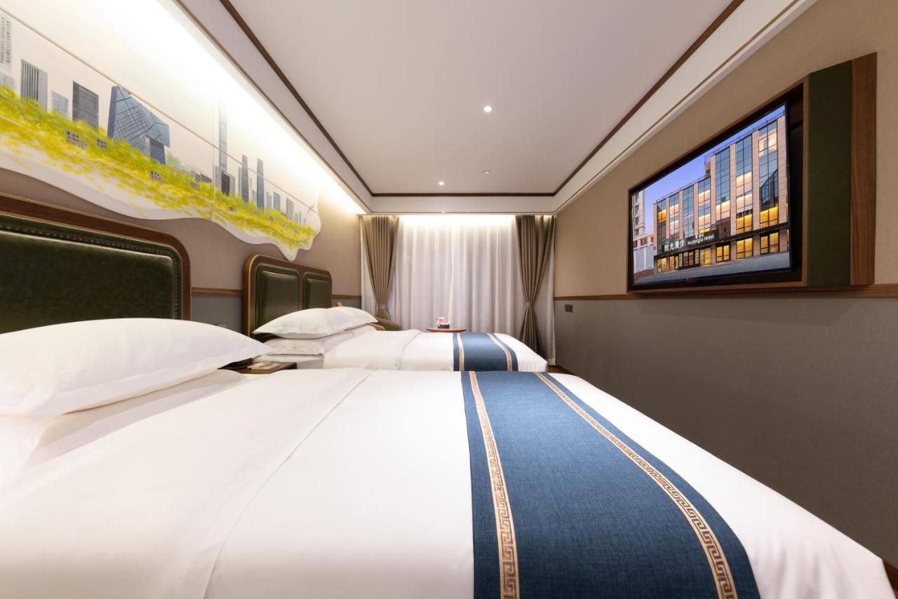 Nost Algia S Hotel Near Beijing Cbd - Cctv, China Zun, Skp And Sanlitun, Tian'Anmen Square, Forbidden City, Free Daily Necessities, Free Night Snack, Free Laundry, English Communication Well, Free Travel Advice , Free Gymnastic, Eksteriør bilde