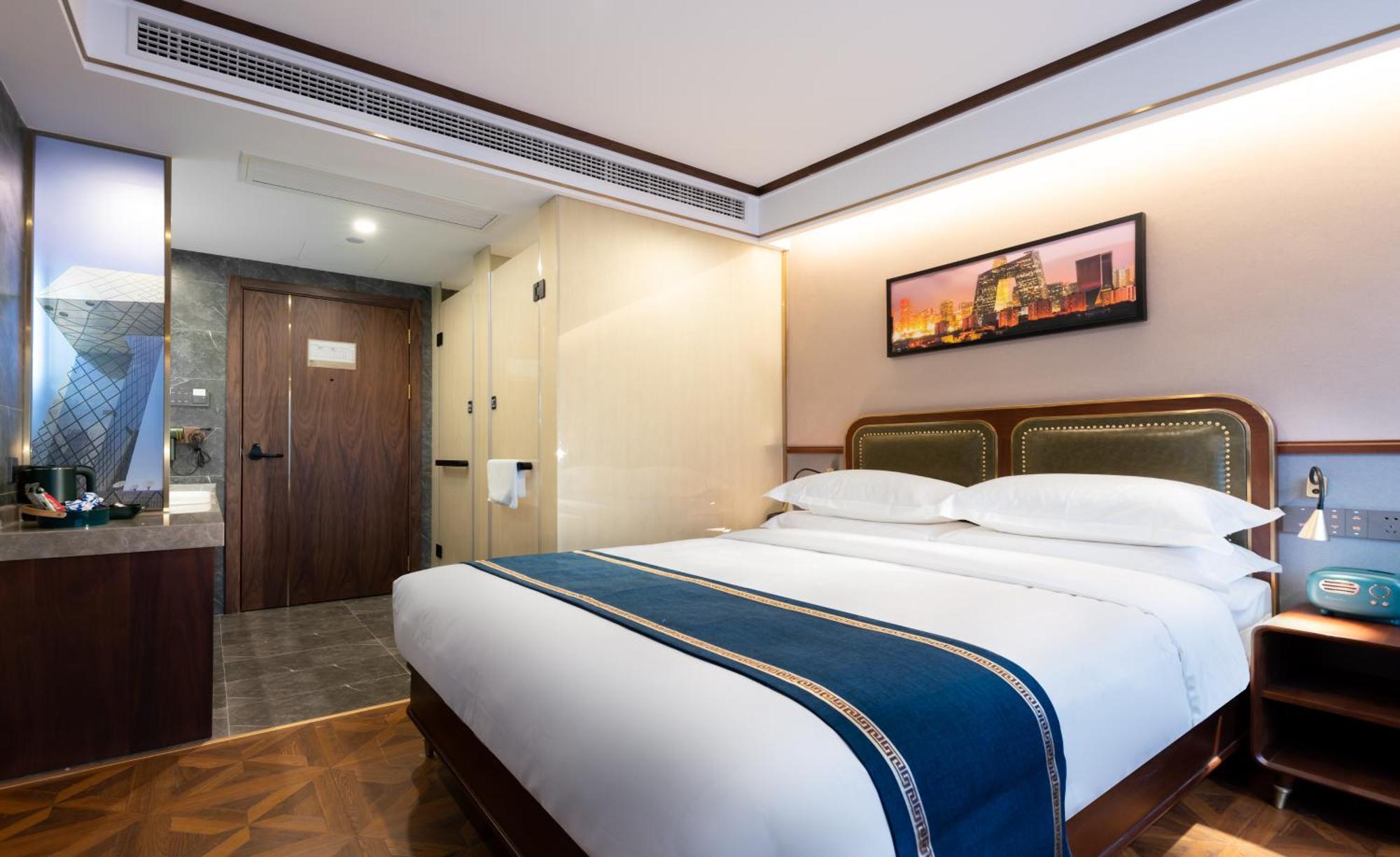 Nost Algia S Hotel Near Beijing Cbd - Cctv, China Zun, Skp And Sanlitun, Tian'Anmen Square, Forbidden City, Free Daily Necessities, Free Night Snack, Free Laundry, English Communication Well, Free Travel Advice , Free Gymnastic, Eksteriør bilde